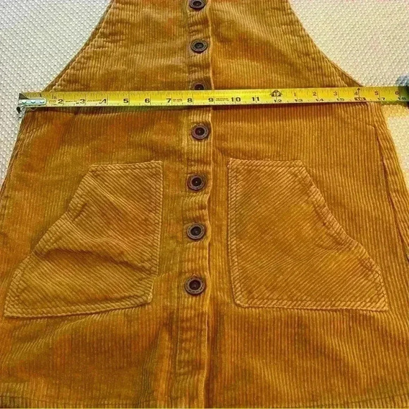 Forever 21 size small Tan corduroy mini dress with pockets - Picture 7 of 10